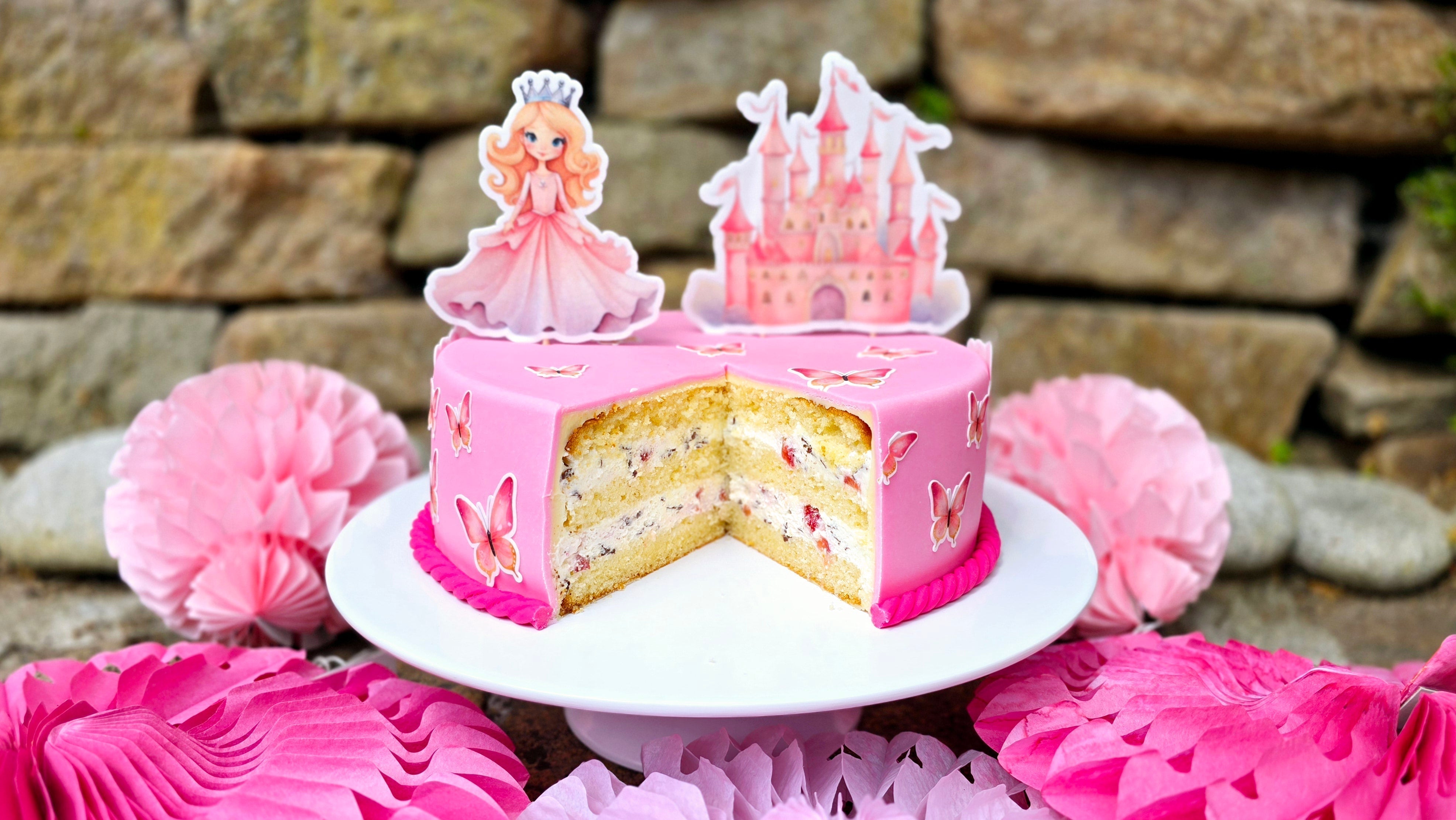 Schaumkusstorte mit Erdbeeren – Clever Cakes Schaumkusstorte mit Erdbeeren – Clever Cakes